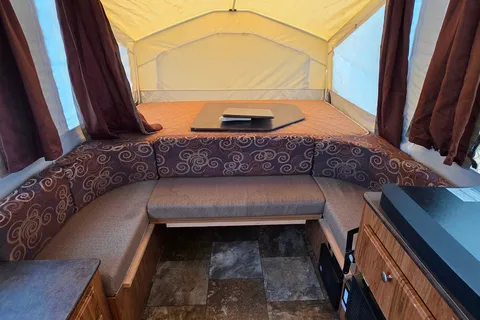 The Happy Camper -family-friendly Rockwood Freedom Pop-up trailer