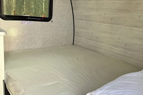 Lore's Jayco Jay Flight Travel Trailer