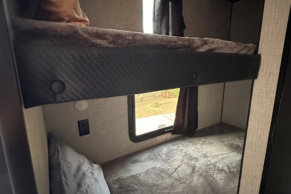 Lore's Jayco Jay Flight Travel Trailer
