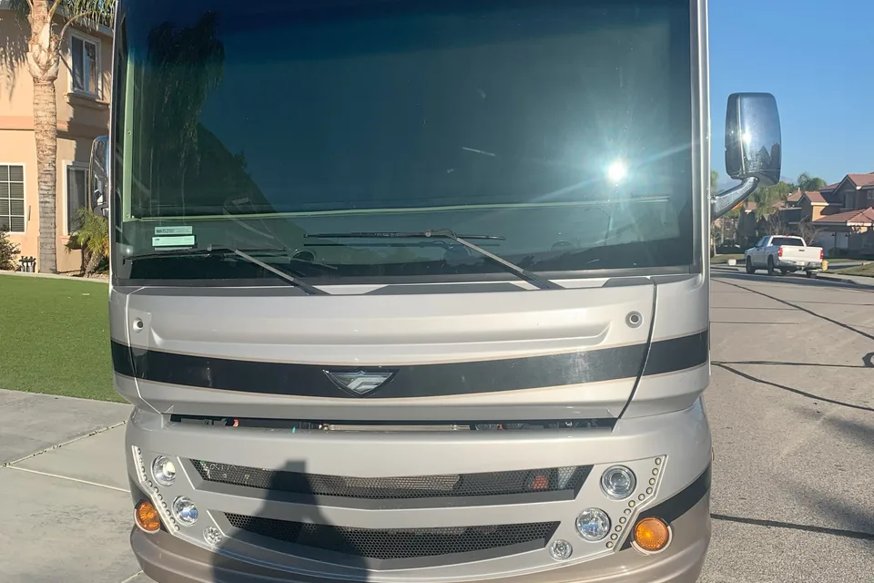 Kenneth's Fleetwood Southwind 34A Class A