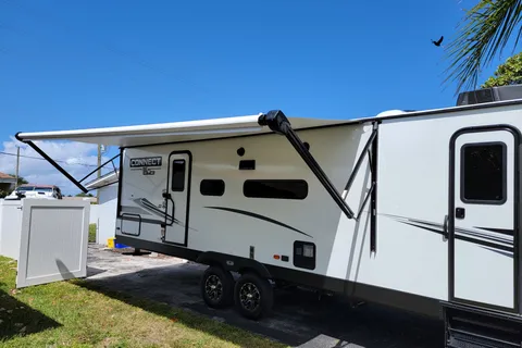 Victor's KZ Connect  C281bhse Travel Trailer