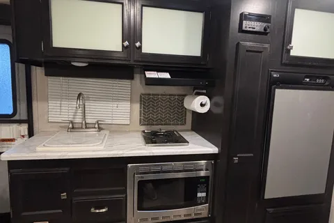 2019 Venture RV Sonic Lite SL169VUD Travel Trailer