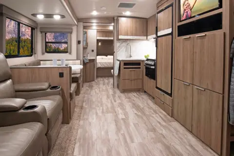 Kahrin's Grand Design Imagine 3170BH Travel Trailer -linens provided