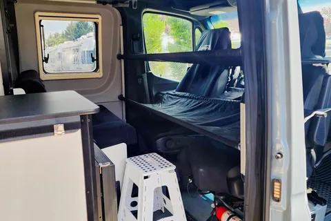 Duncan's Winnebago Revel 4x4 Class B