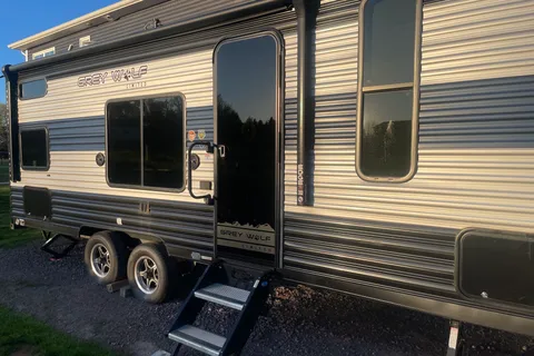 Emily's Forest River 22mkse Travel Trailer