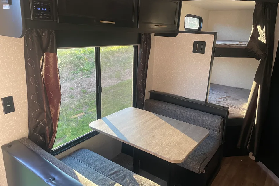 Emily's Forest River 22mkse Travel Trailer