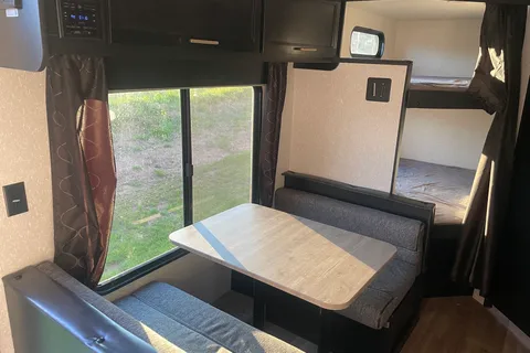 Emily's Forest River 22mkse Travel Trailer