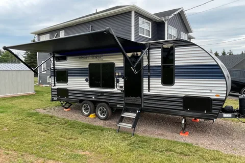 Emily's Forest River 22mkse Travel Trailer