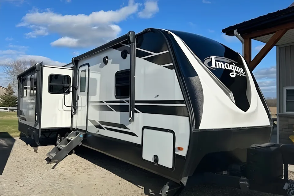 Roulotte de luxe familiale 2022 - Grand Design Imagine 2970RL
