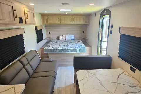 Blake 's KZ Sportsmen 240BH Travel Trailer