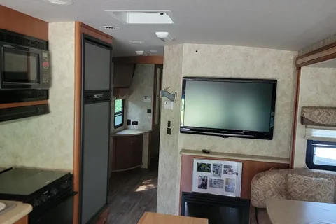 Reno's Winnebago Sightseer 31 Class A