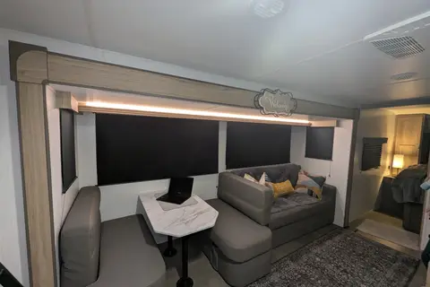 "cozy camper" Cruiser RV Avenir 27ft Travel Trail
