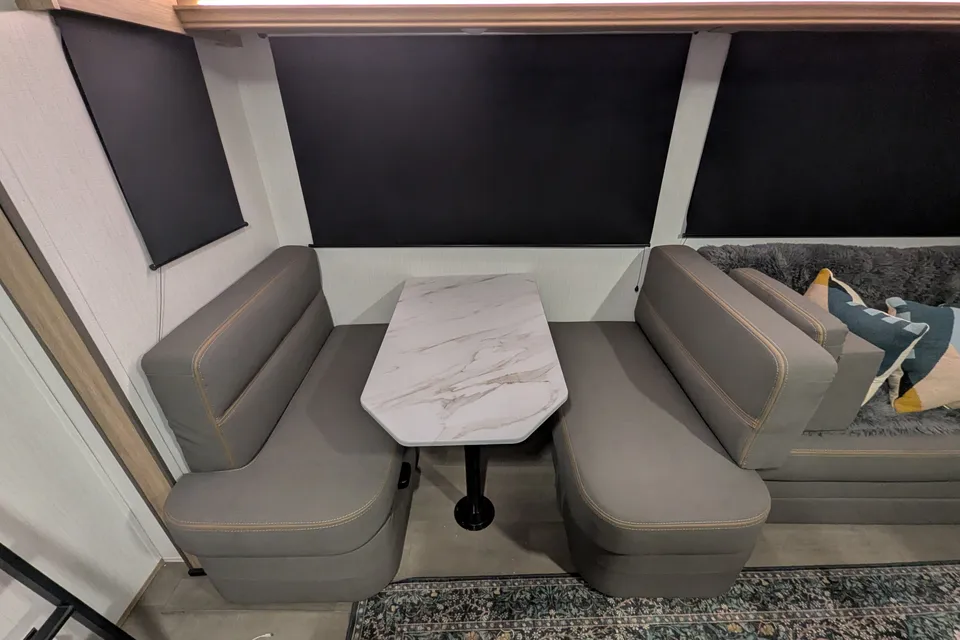 "cozy camper" Cruiser RV Avenir 27ft Travel Trail