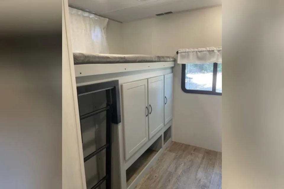 39' Forest River Vibe Travel Trailer