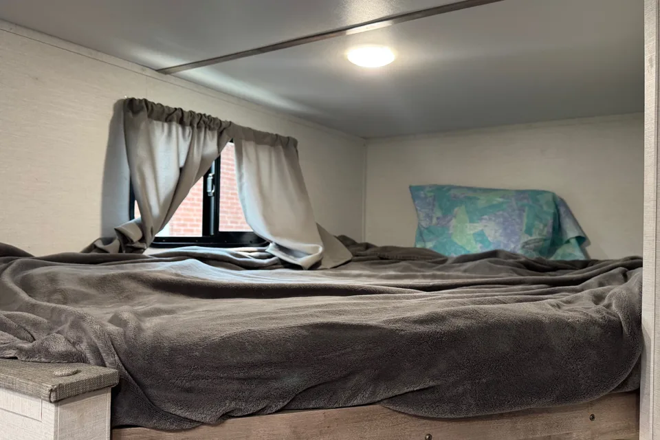 Andmel's Grand River 22MB Travel Trailer