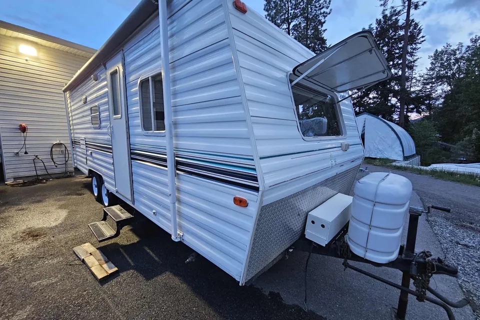 Road ranger Kit Travel Trailer