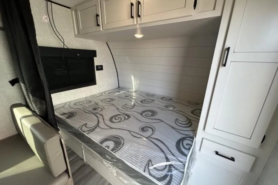 2024 Highland Ridge 19BH Travel Trailer
