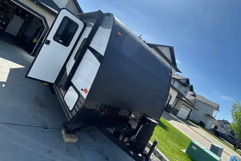 Gurvir's Keystone springdale Travel Trailer