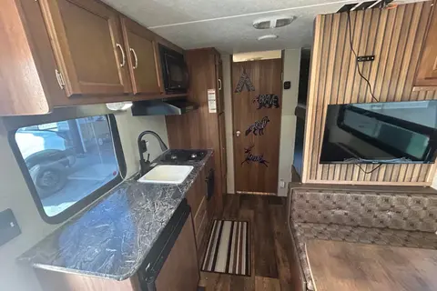 Gurvir's Keystone springdale Travel Trailer