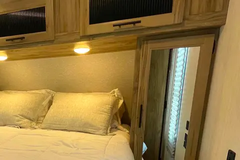 Alpha Wolf Villas