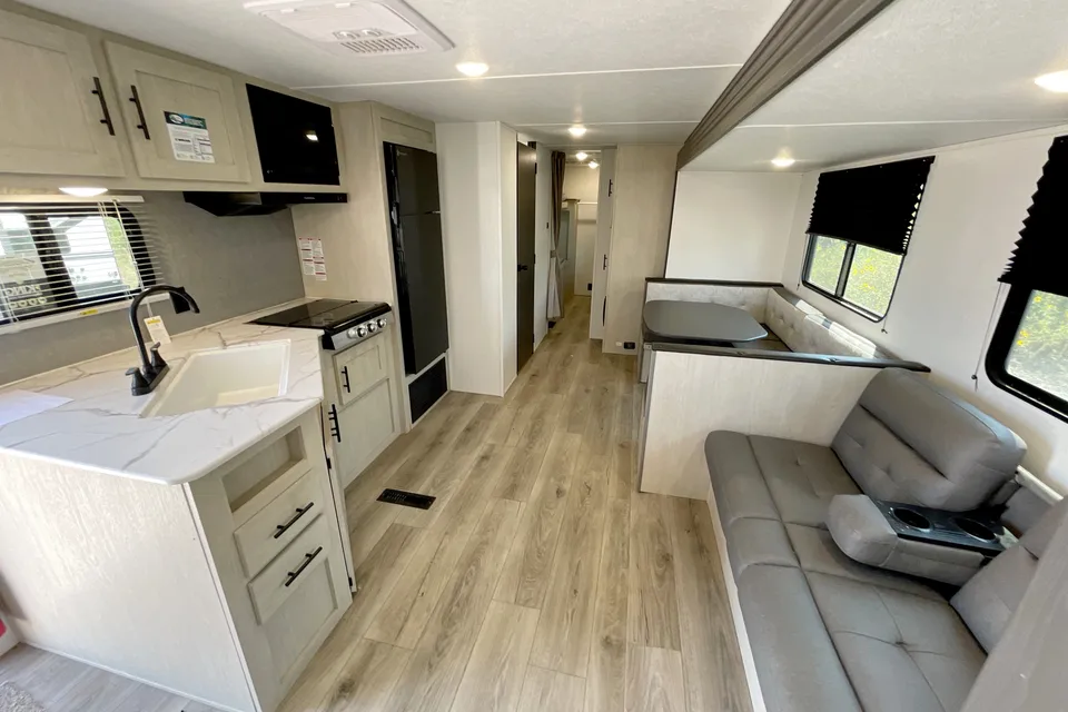 Tim's Coachmen 31QB Travel Trailer