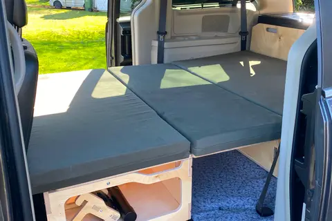 Lin’s campervan