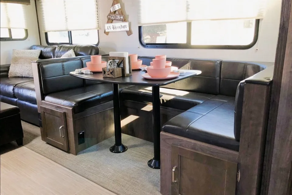 No addon fees for amenities!!!  Keystone Passport 2950BH GT Series Travel Trailer