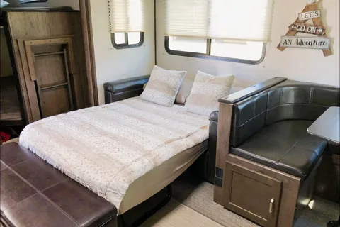 No addon fees for amenities!!!  Keystone Passport 2950BH GT Series Travel Trailer