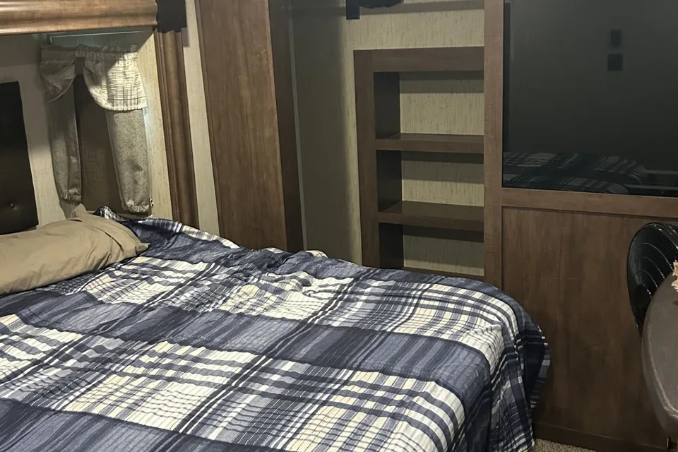 Preston's Forest River Sandpiper 372LOK Fifth Wheel