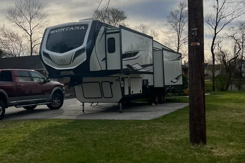 Bernadette's Keystone Montana high country fifth Wheel
