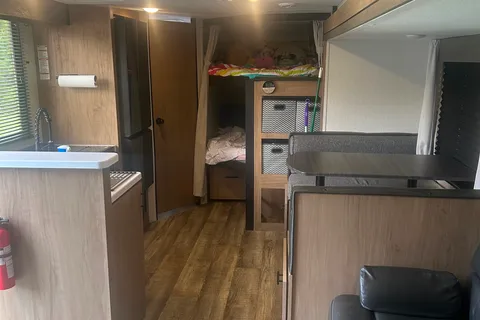 Christian's Forest River Campsite reserve Travel Trailer
