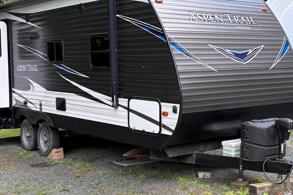 Adventure Delivered | Luxury Family Camper