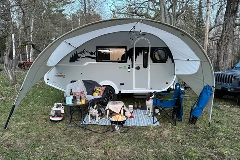 Spencer's nuCamp Tab 400 Boondock