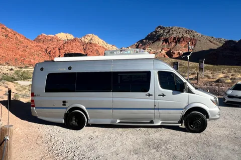 Silver Summit Mercedes Sprinter | 4x4 Winnebago