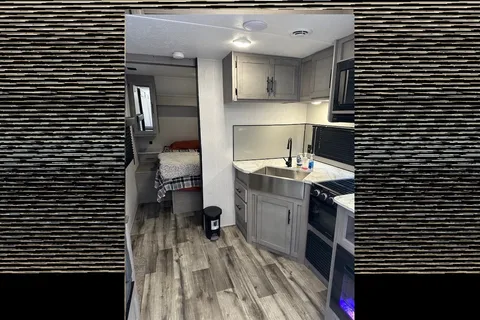 Raymond's cozy Coleman