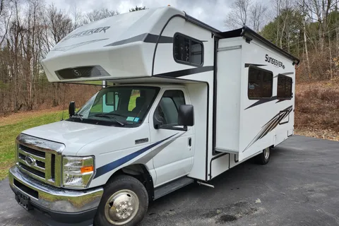 Coaster Seeker Forest River Sunseeker Class C