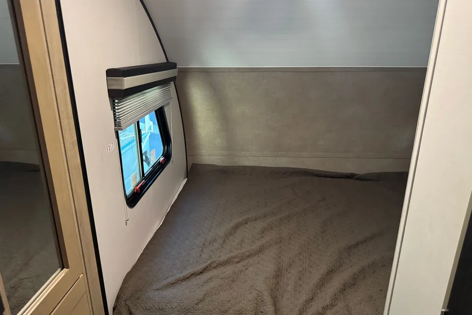 2019 189 R-Pod Hood River Edition - "Hoppy II" a Happy Camper