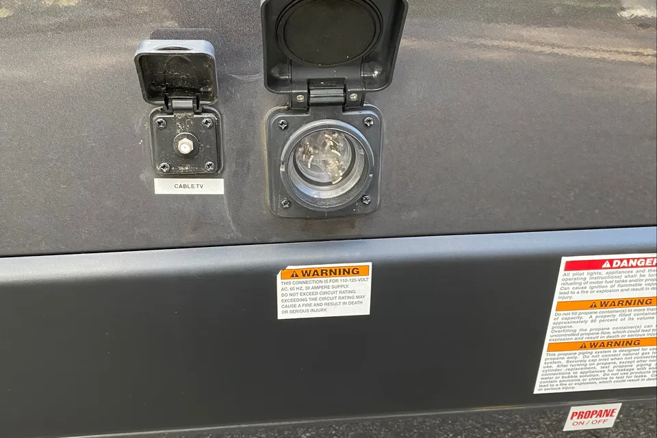 **Campervan with Bathroom** 2021 Thor Sequence 20L 