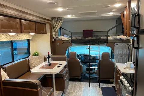 Mistiti Sunseeker Classe C