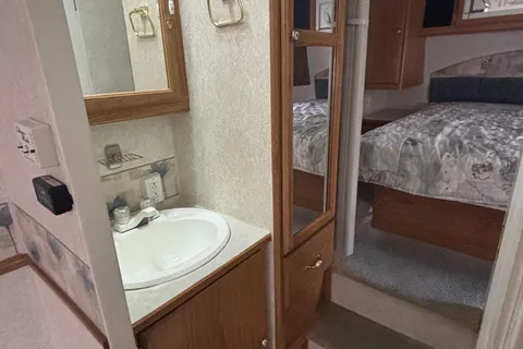 Fleetwood Prowler Fifth Wheel