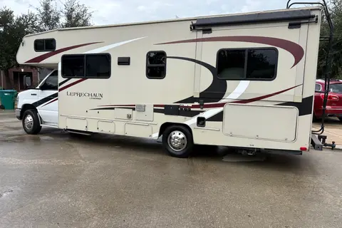 Martinez Family Coachmen Leprechaun Class C