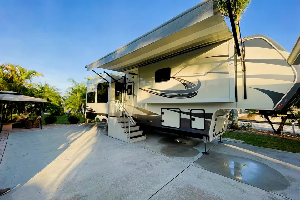 Charming, Peaceful & Unique Getaway
