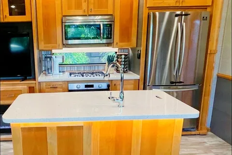 Charming, Peaceful & Unique Getaway