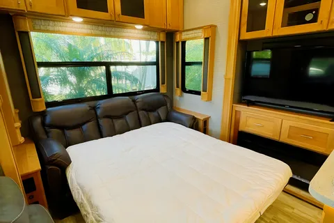 Charming, Peaceful & Unique Getaway