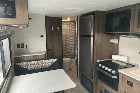 Tracer travel trailer