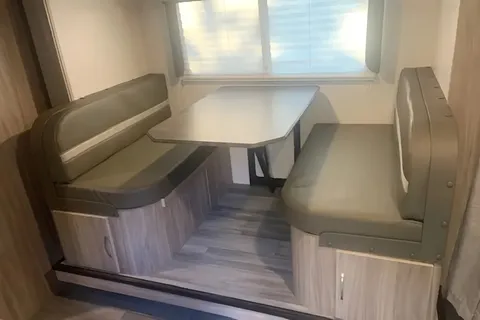 Vitaliy's Winnebago Micro Minnie 2100BH Travel Trailer