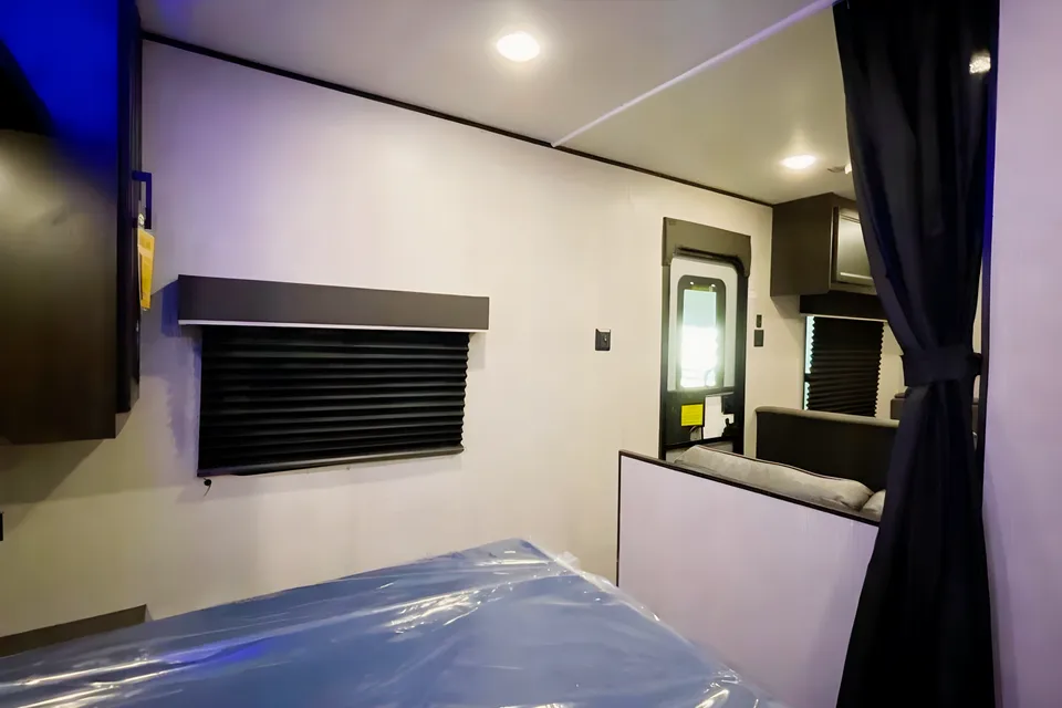Ion's Jayco Jay Flight SLX 8 264BH Travel Trailer