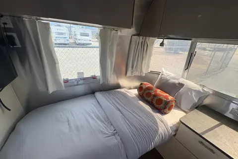 Great For Families with Young Kids - Airstream Flying Cloud 25FB