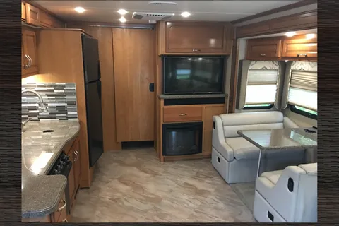 Goody's RV - Beautiful Fleetwood Bounder