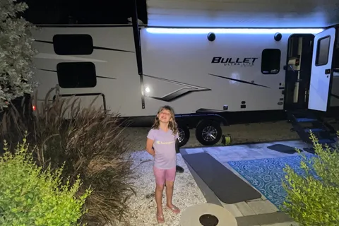 ❤️✅We deliver & Set-Up! Loaded! Sleeps 10! 2022 Keystone Bullet Ultralite 287QBS